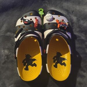 McDonald's x Crocs Hamburglar Clog